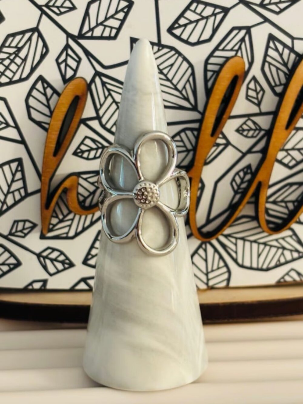 Park Lane Petals Ring